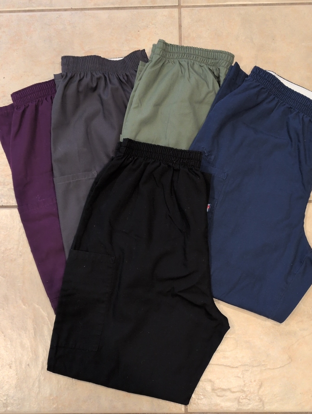 Bundle of 5 Cherokee Workwear uniform/scrub pants Size Medium